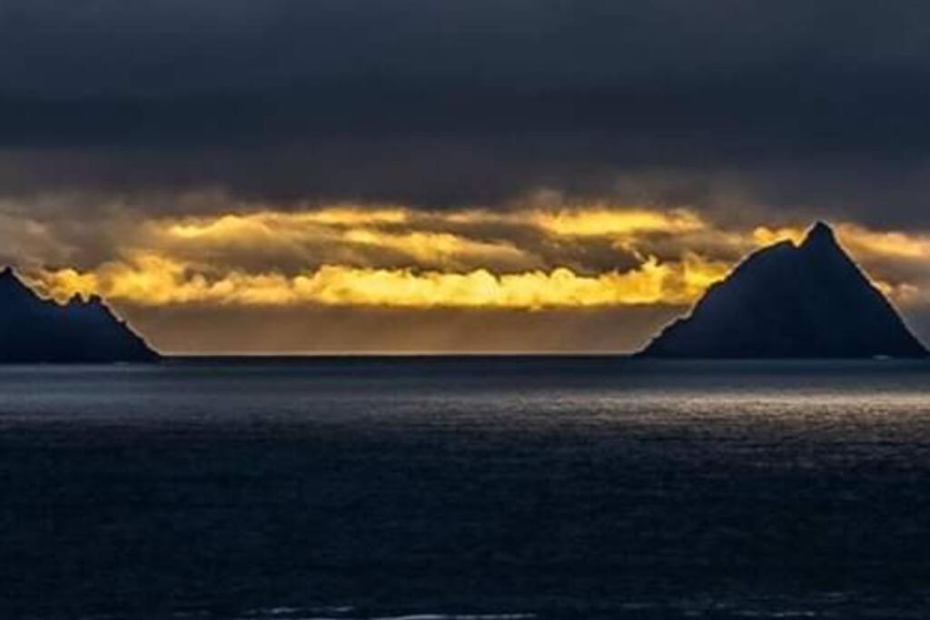 Ferienwohnung Skellig View Bluebell Rose&The Kerry Cliffs Portmagee Exterior foto