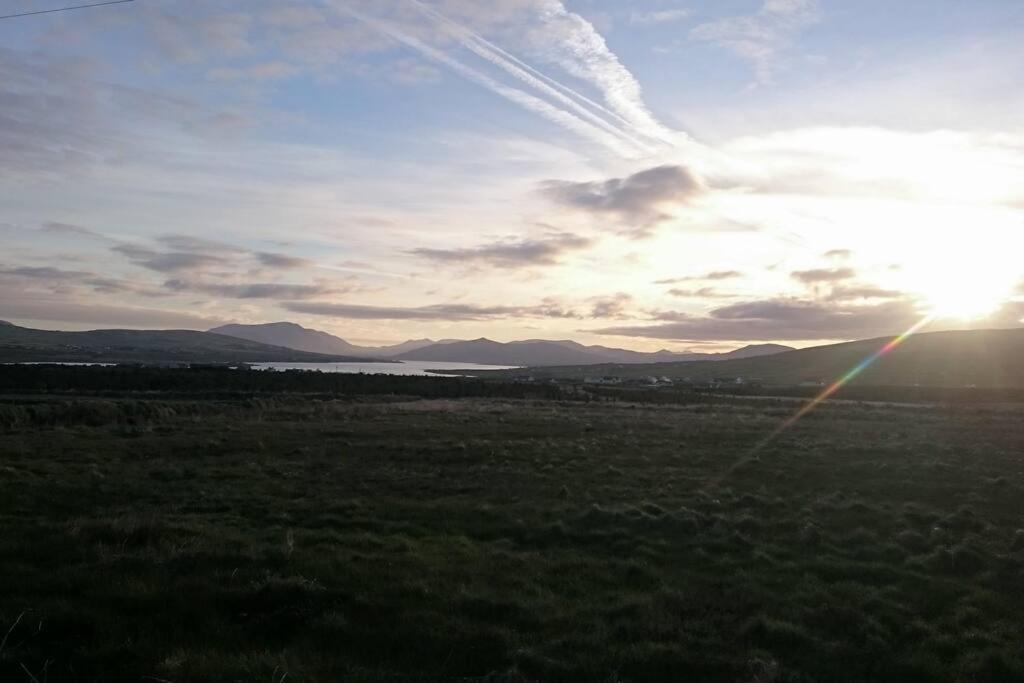 Ferienwohnung Skellig View Bluebell Rose&The Kerry Cliffs Portmagee Exterior foto